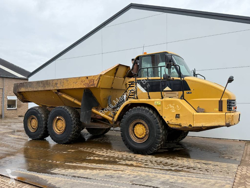 عربة قلابة Caterpillar - Body Heating / Backup...