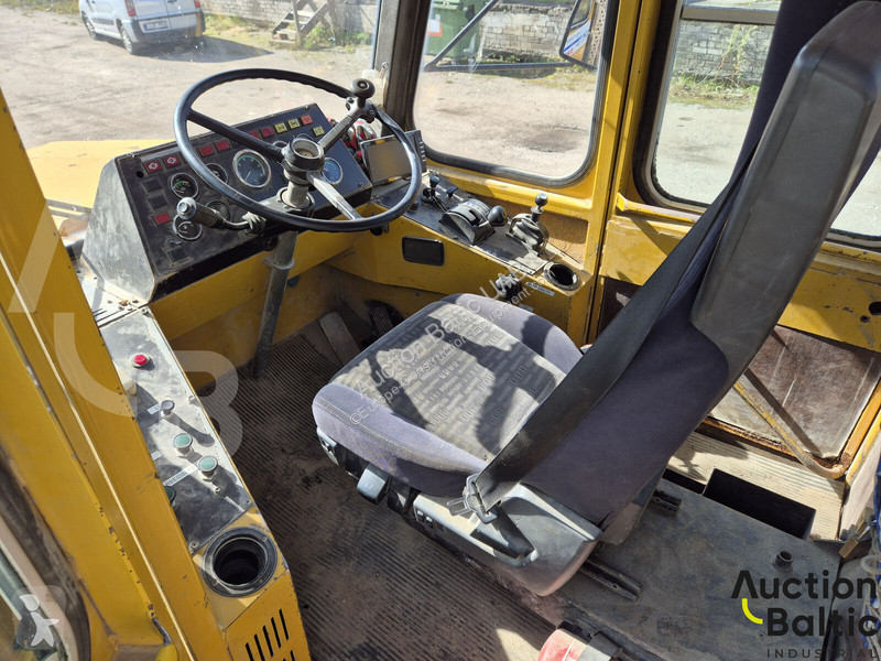 Dumper Moxy