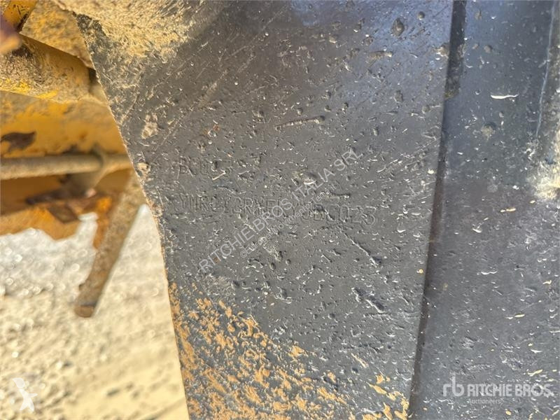 Dumper Yanmar B Crawler Dumper