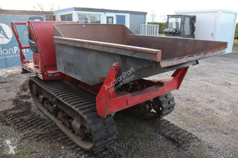 عربة قلابة Kubota