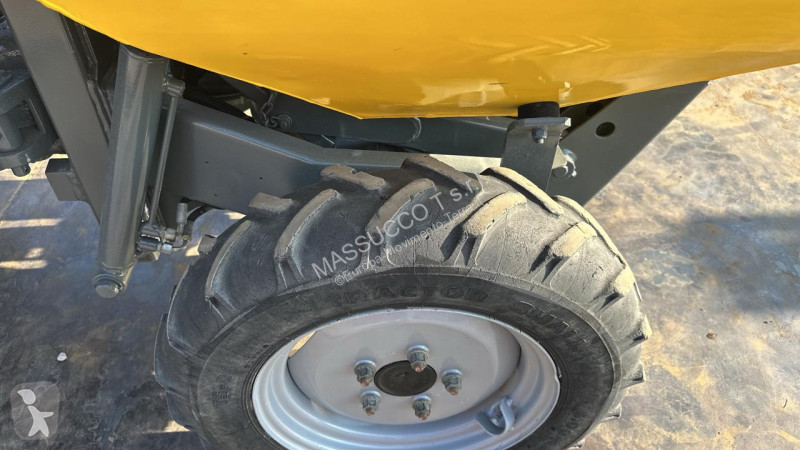 عربة قلابة Wacker Neuson 4X4