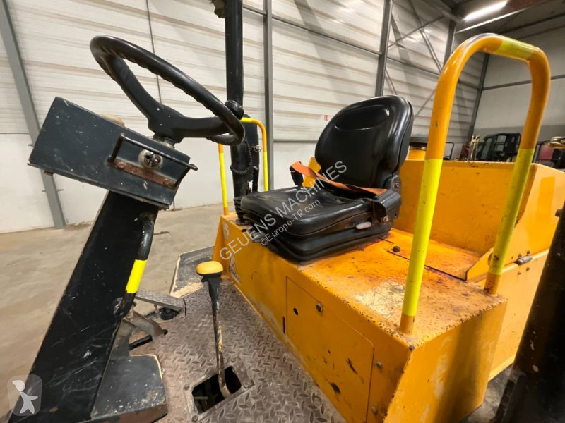 عربة قلابة JCB 6 TST