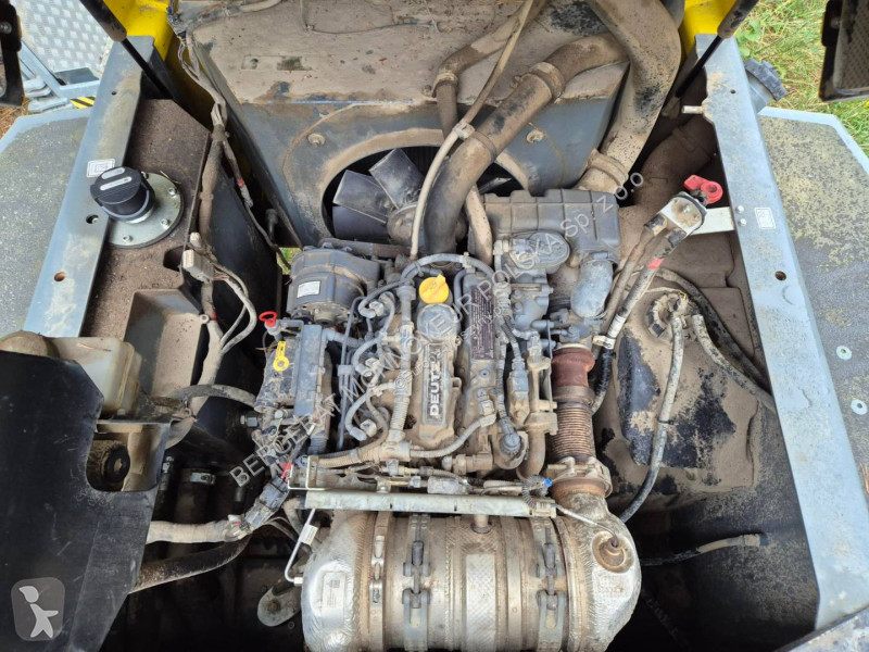 عربة قلابة Wacker Neuson DW60-2