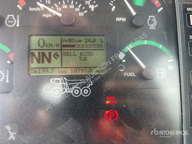 عربة قلابة Bell