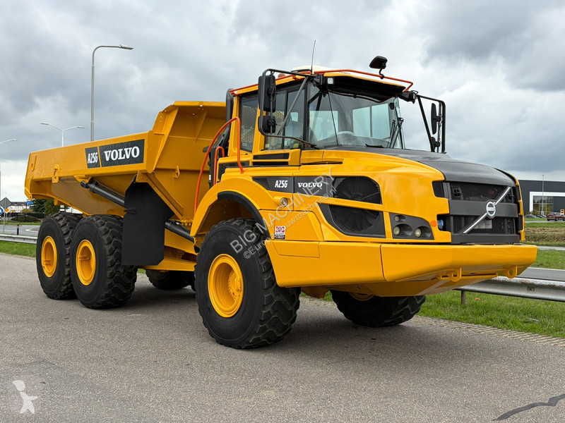 عربة قلابة Volvo G