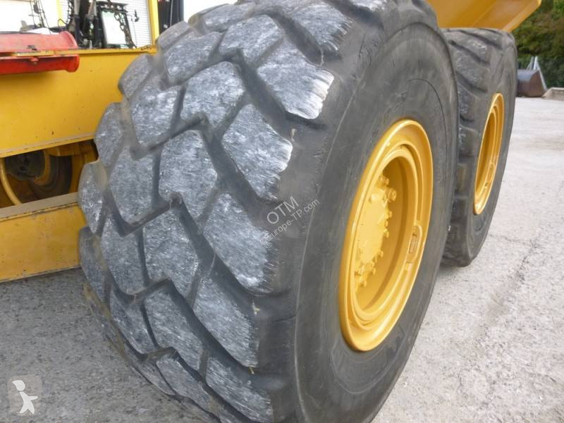 Tombereau Caterpillar 730C