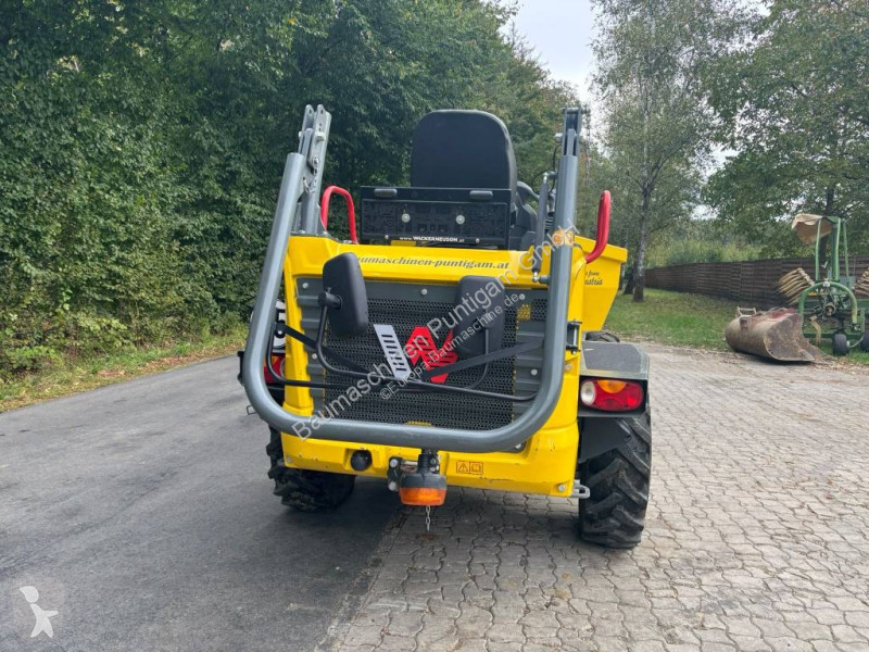 عربة قلابة Wacker Neuson DW 30