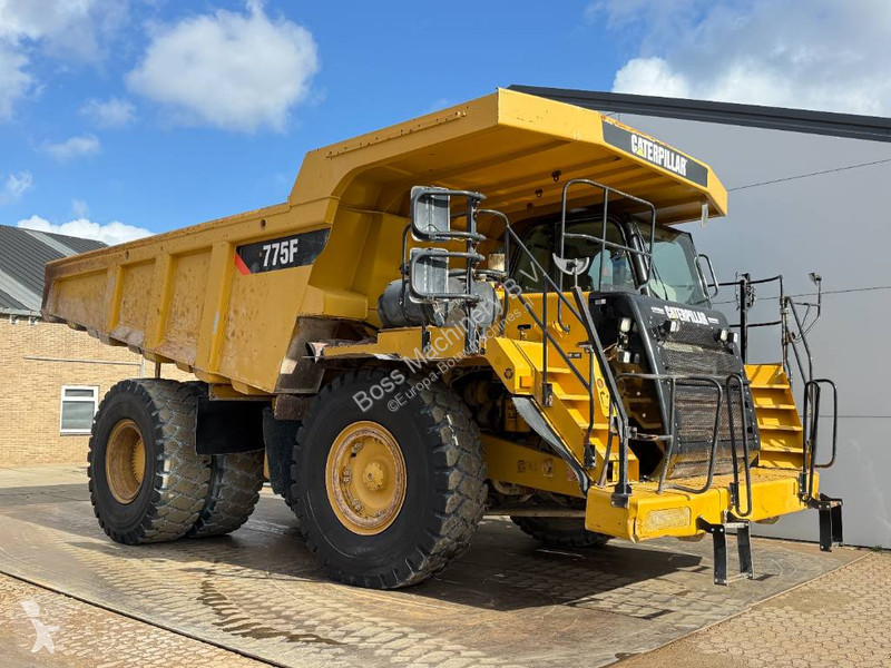 عربة قلابة Caterpillar - German Machine / Auto...