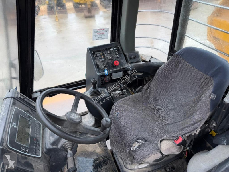 عربة قلابة JCB ADT722