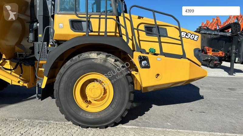 عربة قلابة Bell B30E 6X6