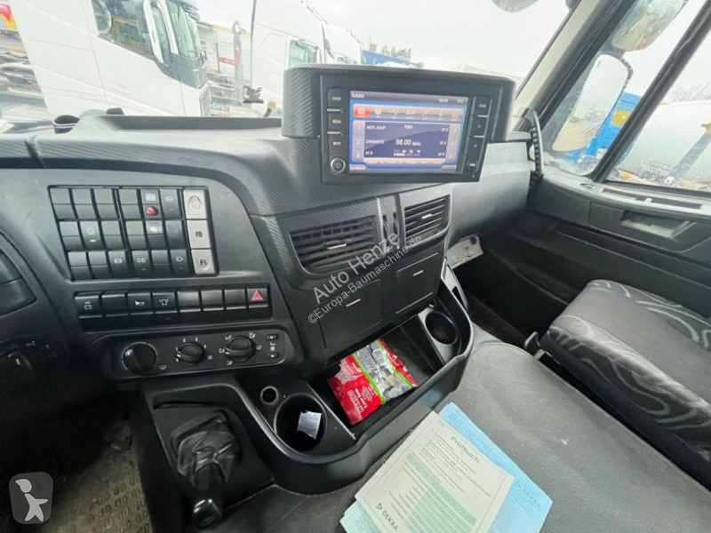 Camion Iveco TRACKER AD450TW 4 Achs...