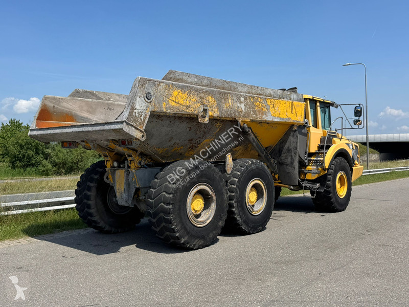 Basculantă Volvo