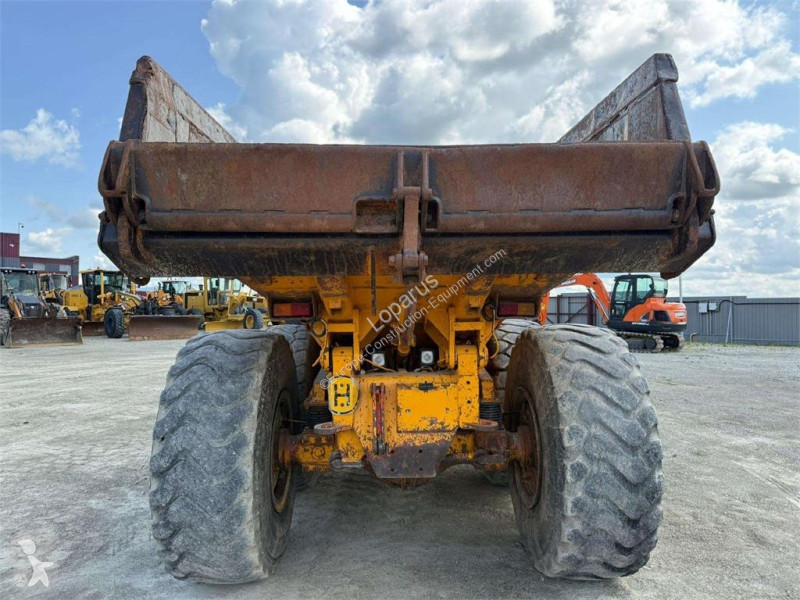 Basculantă Volvo Nr. 5