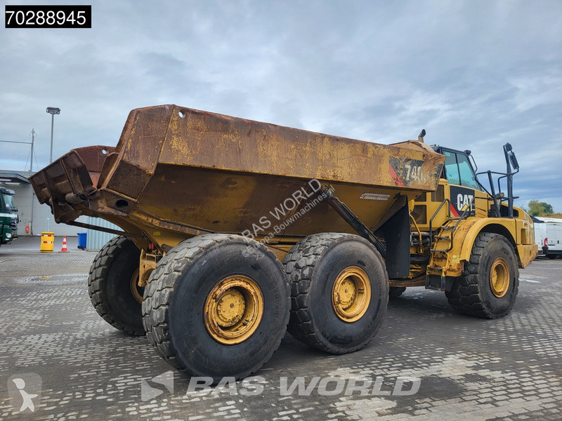 Dumper Caterpillar