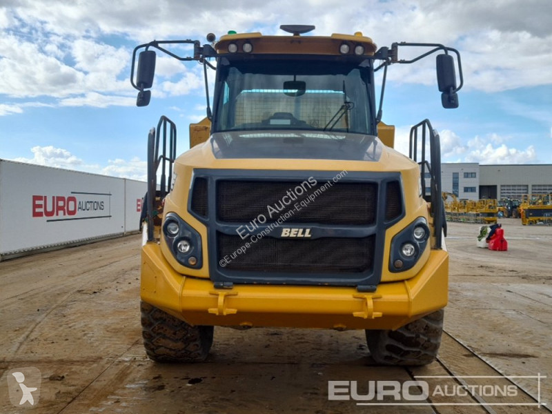 عربة قلابة Bell B30E