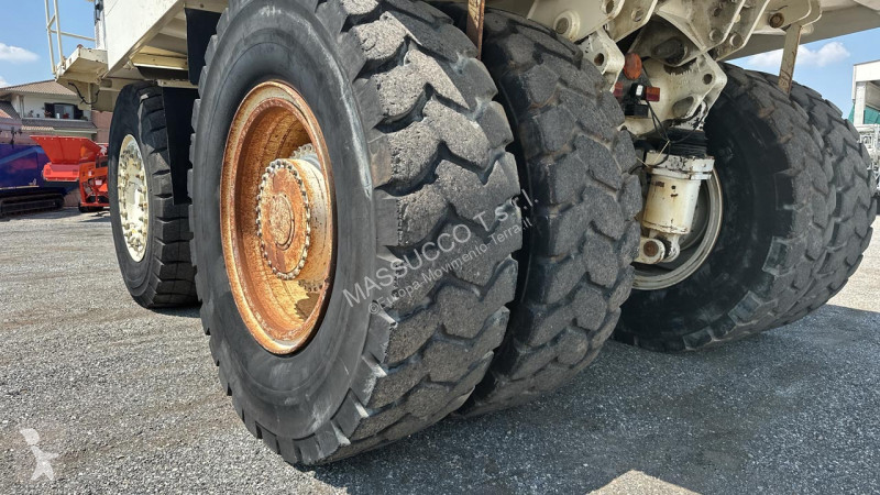 Tombereau Terex