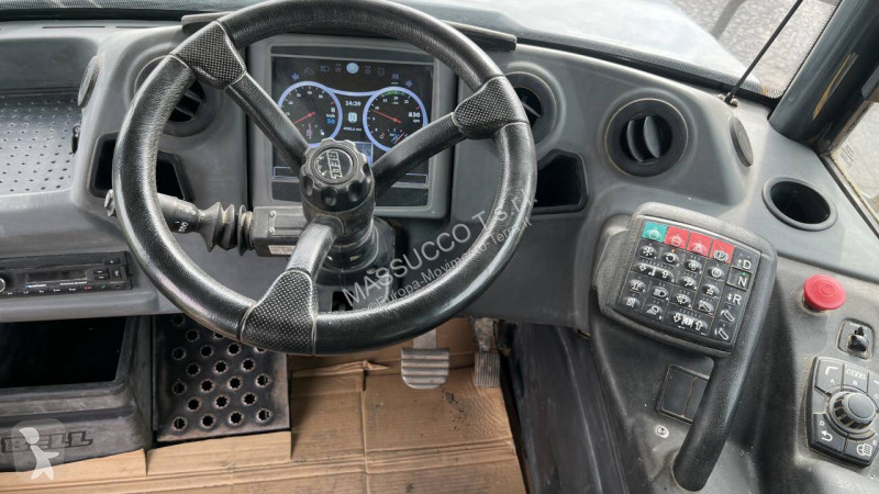 عربة قلابة Bell B20E 6X6
