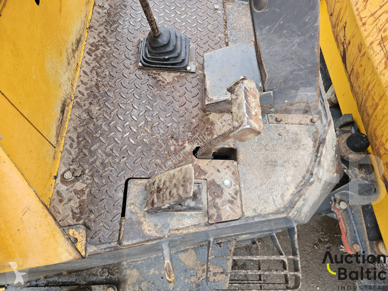 Sklápač Terex TA9