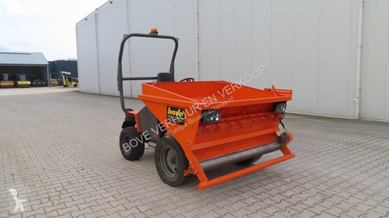 عربة قلابة Ausa D150RM