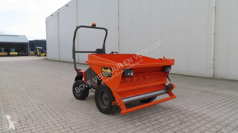عربة قلابة Ausa D150RM
