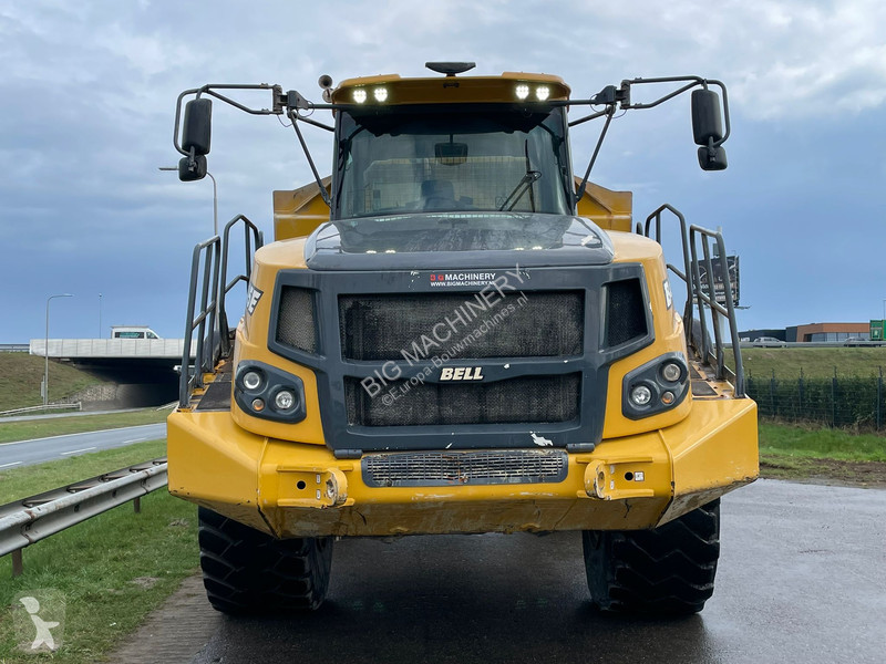 Sklápač Bell B45E