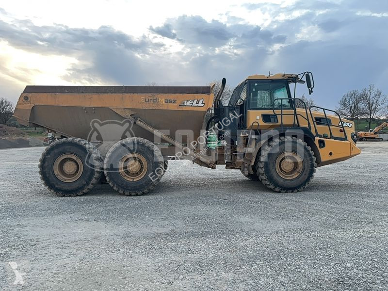 Sklápač Bell B25E 6x6