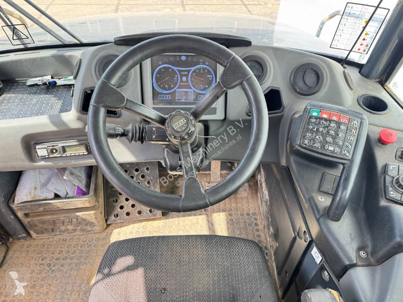 Sklápač Bell B30E - Body Heating / Camera