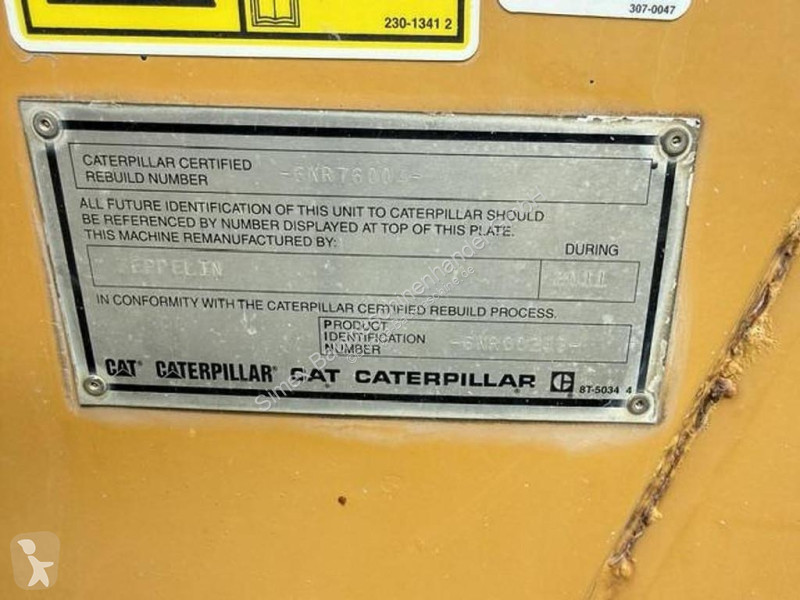 عربة قلابة Caterpillar
