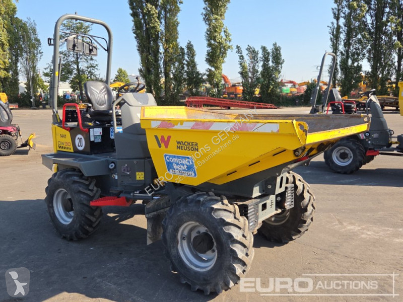 عربة قلابة Wacker Neuson DW30