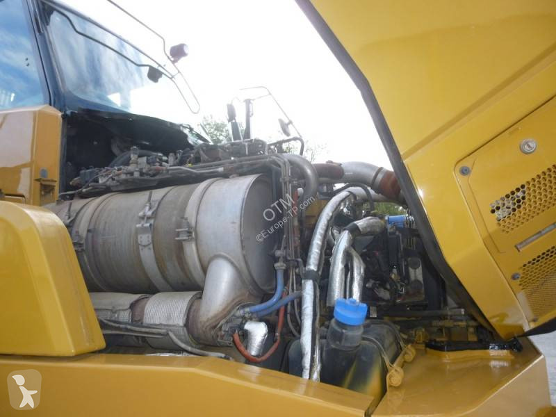 Tombereau Caterpillar 730C