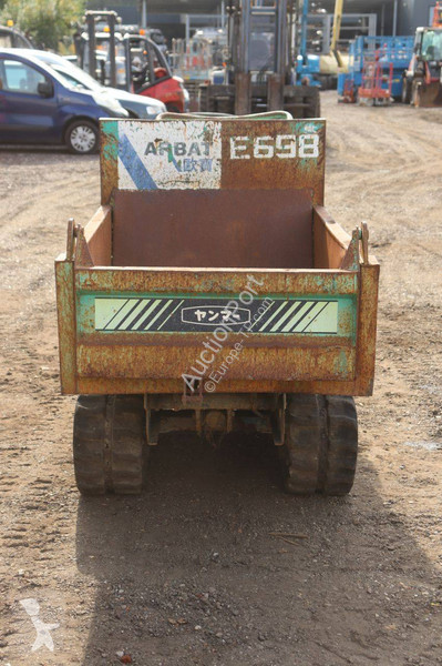 Tombereau Yanmar 1