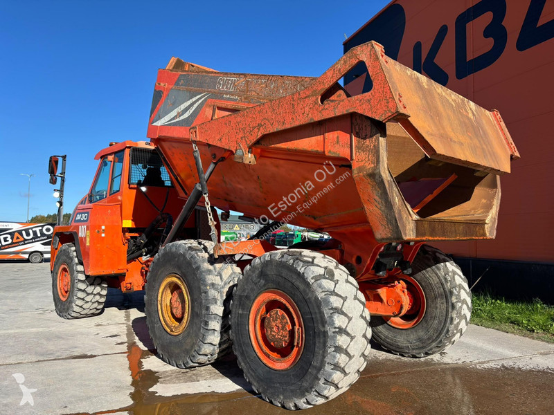 عربة قلابة Doosan 6x6