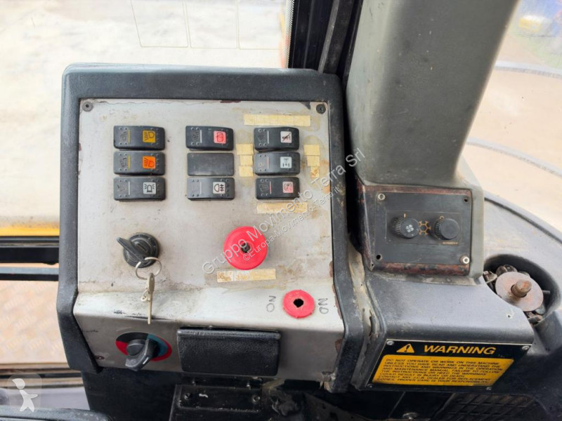 عربة قلابة JCB ADT 722