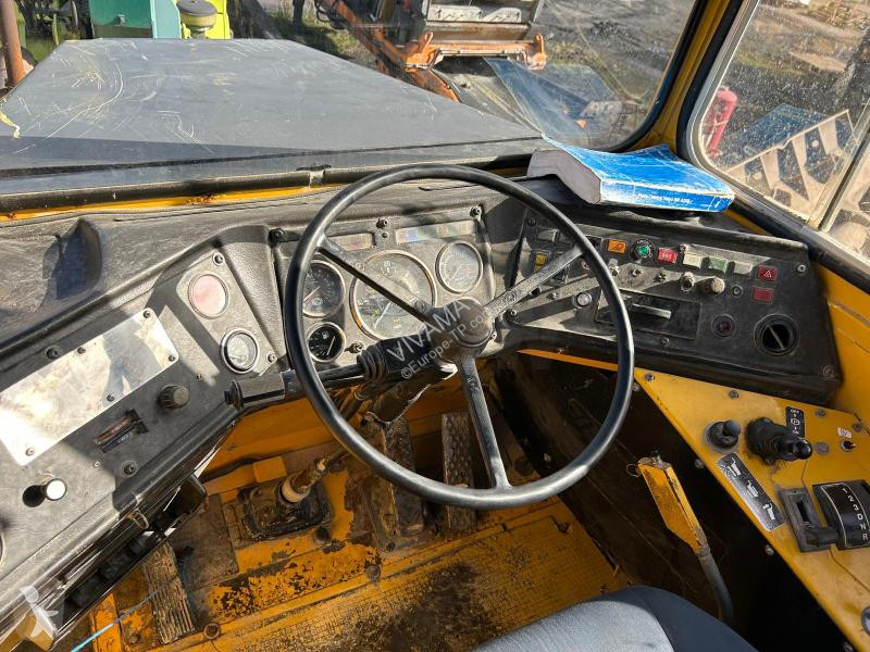 Dumper Volvo B