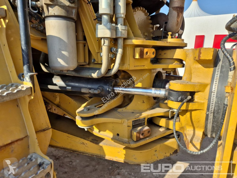 Basculantă Caterpillar 745