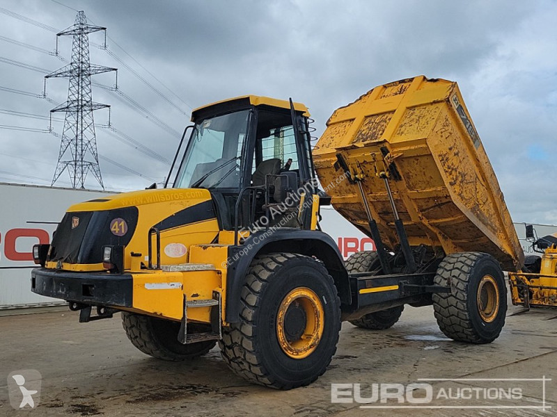 عربة قلابة JCB 718