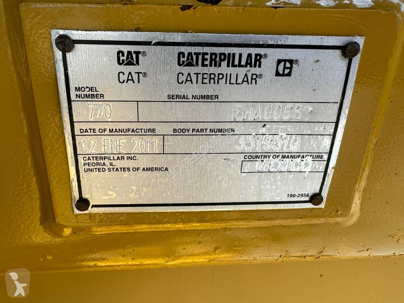 Dumper Caterpillar ( GERMAN MACHINE )