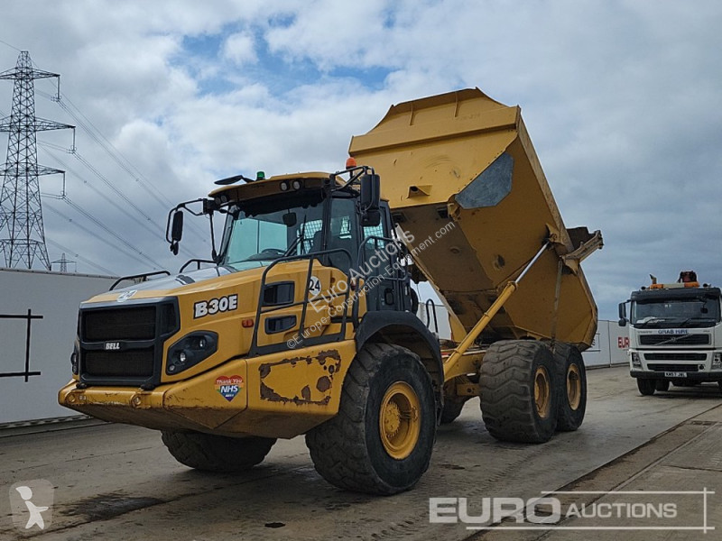 Basculantă Bell B30E