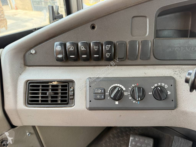 Sklápěčka Volvo G - TOP Condition / Heated Seat...