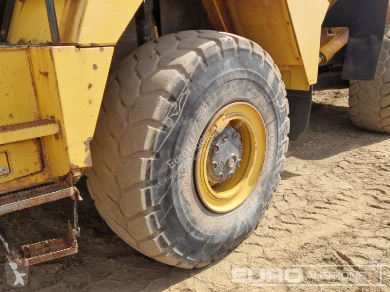Sklápěčka Komatsu HM350-2