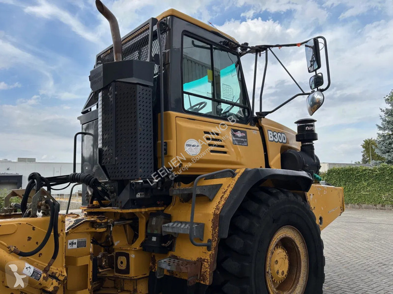 Dumper Bell 6x6 Articulated dumptruck, 2012 year