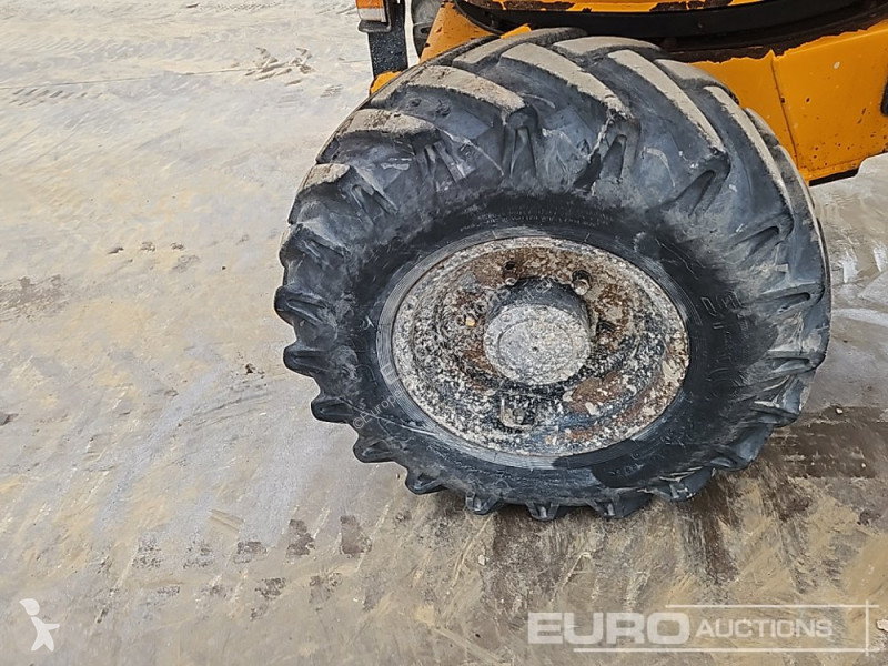 Basculantă Thwaites 3 Ton Swivel Skip