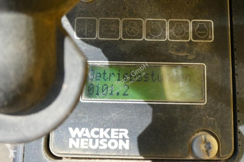 مدحلة Wacker Neuson Rüttelplatte DPU 110rLem970...