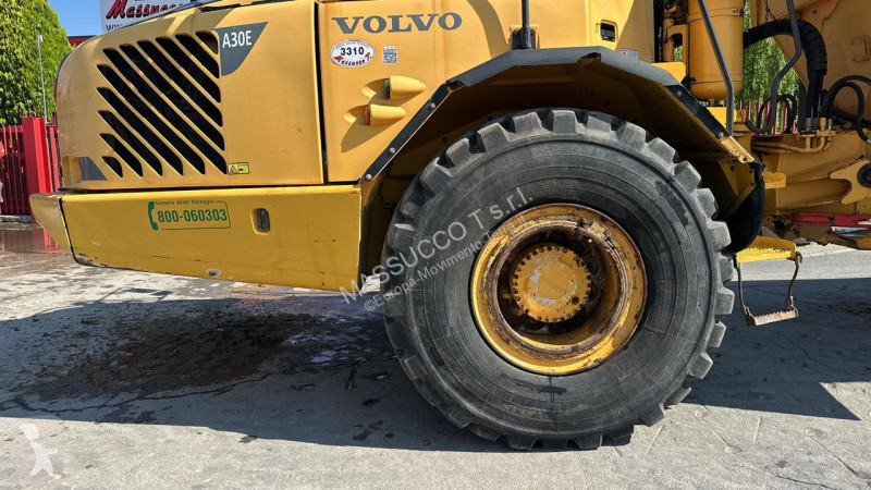 عربة قلابة Volvo 6X6