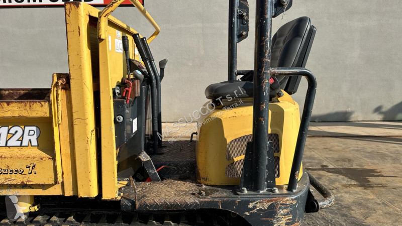 عربة قلابة Yanmar B