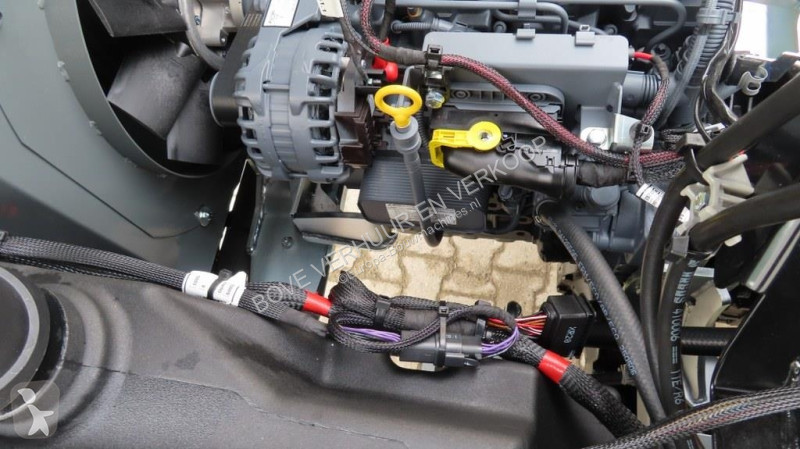عربة قلابة Wacker Neuson DW60-3