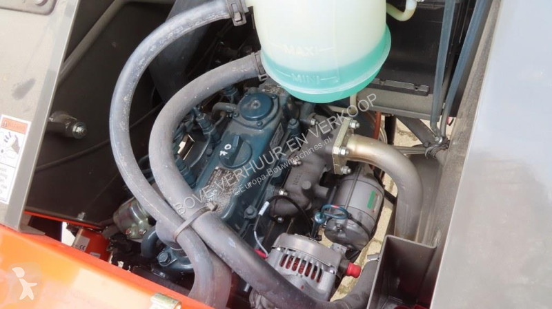 عربة قلابة Ausa D150RM