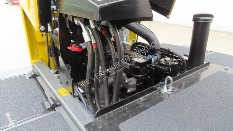 عربة قلابة Wacker Neuson DW30-2