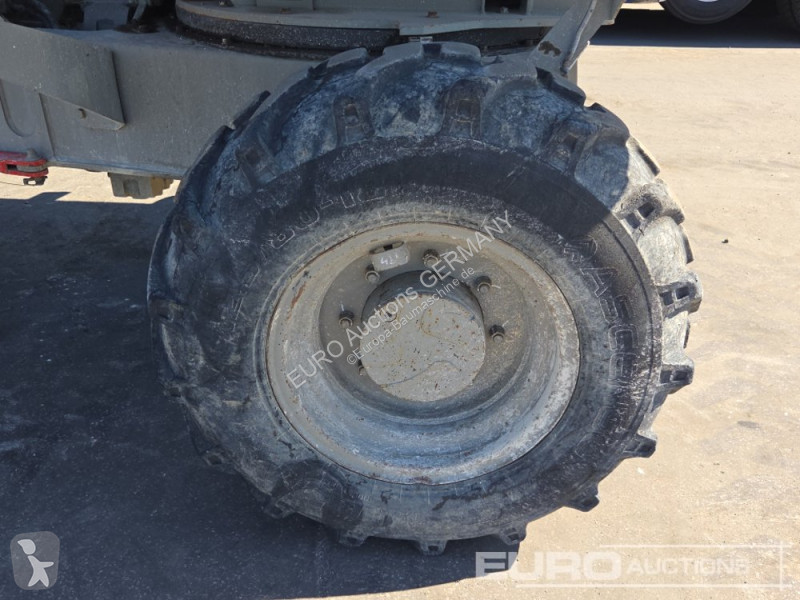 عربة قلابة Thwaites MACH 657