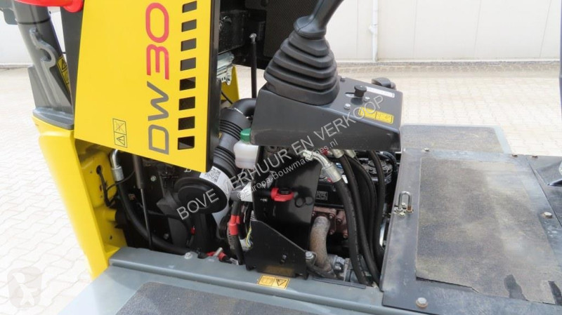 عربة قلابة Wacker Neuson DW30